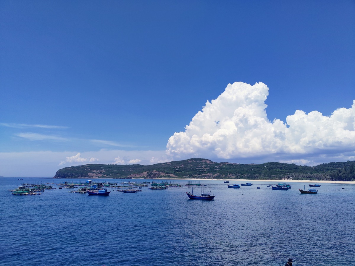 Việt Nam biển trời tươi đẹp
